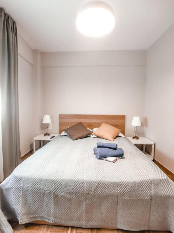 Tip Top Apartment Chalkís Exteriör bild